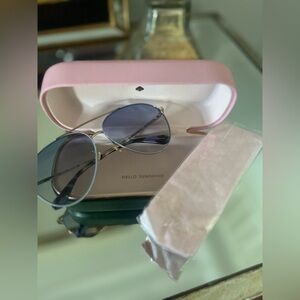 New with case.Kate Spade silver frame aviator sunglasses smoke tint lenses